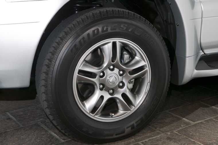 2009 Lexus GX 470 Rim Picture