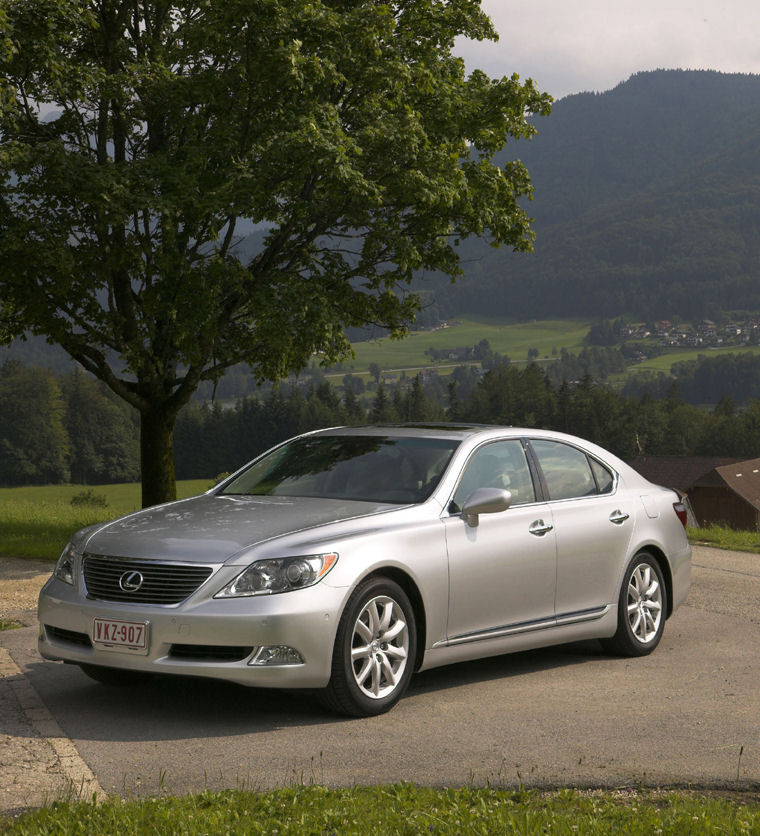 2008 Lexus LS 460 Picture