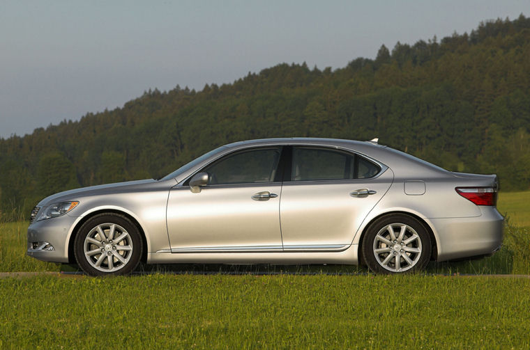 2008 Lexus LS 460 Picture