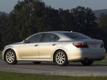 Lexus LS Wallpaper