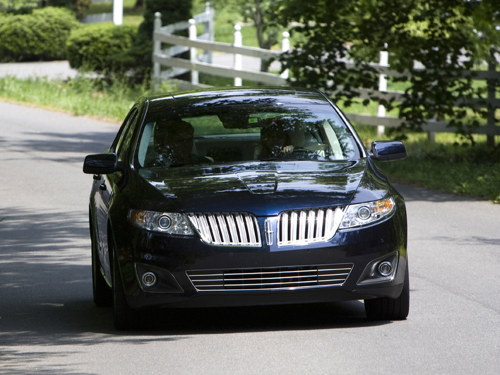 Lincoln MKS Desktop Wallpaper