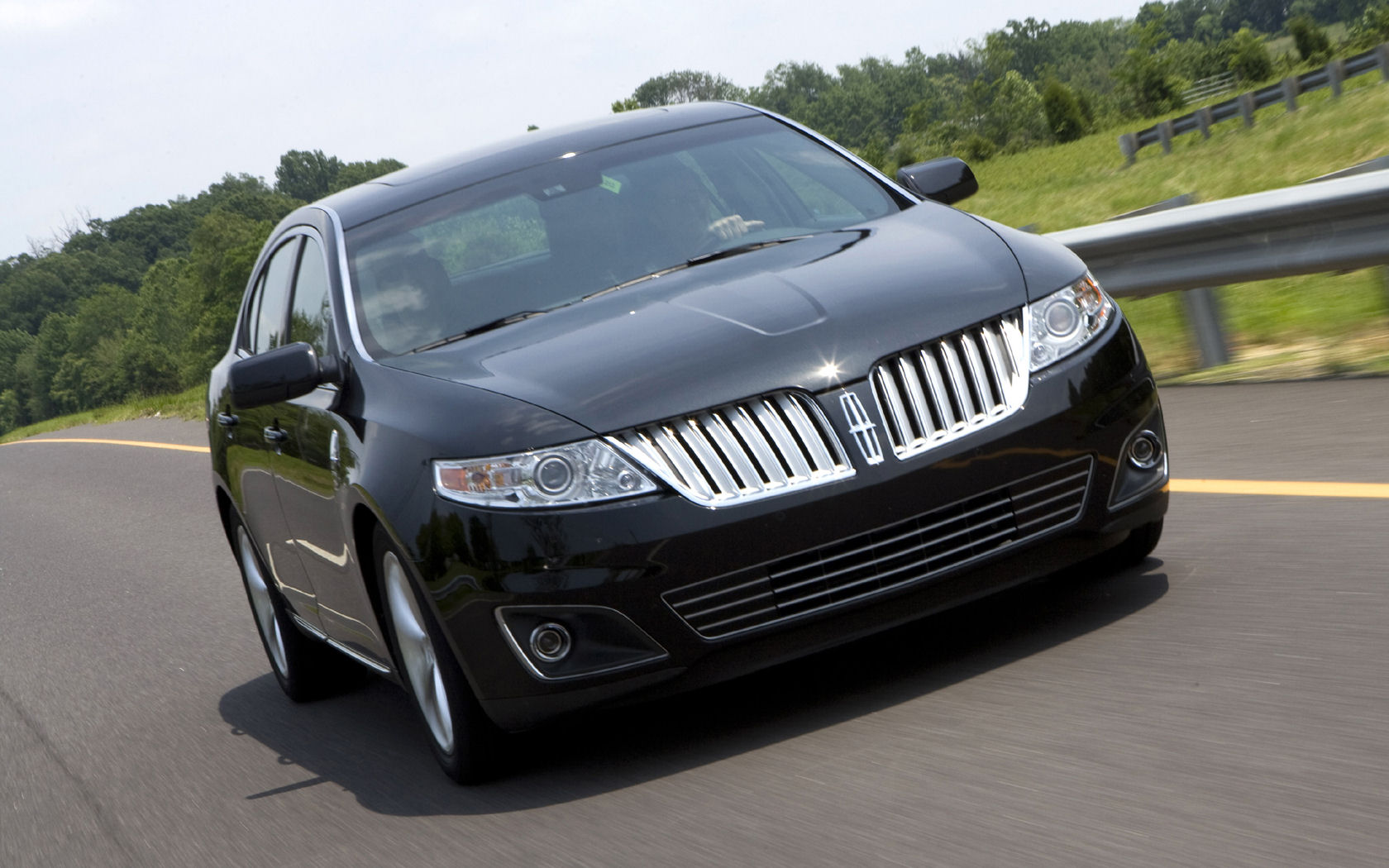 Lincoln MKS Desktop Wallpaper