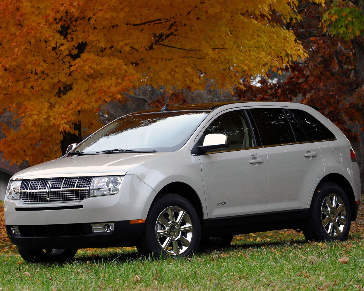 Lincoln MKX Desktop Wallpaper