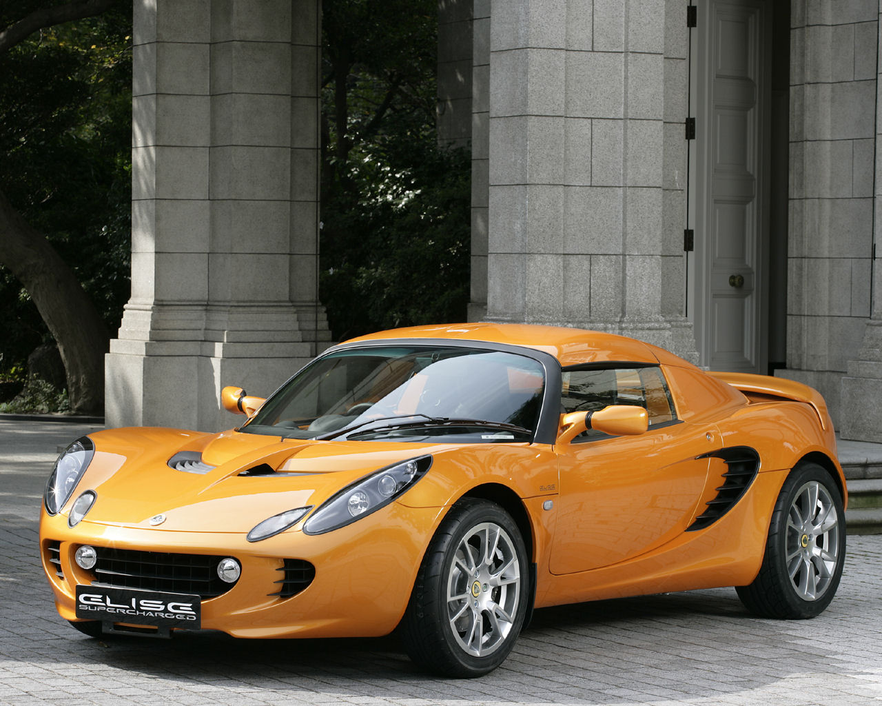 Lotus Elise Desktop Wallpaper