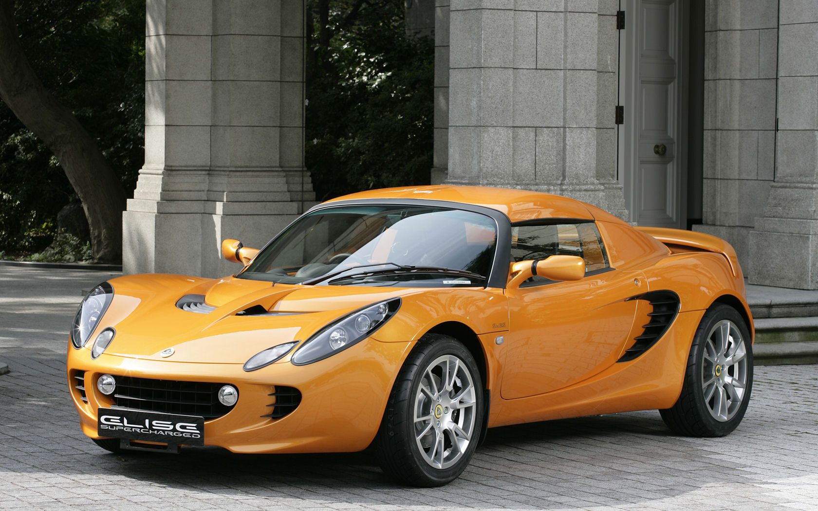 Lotus Elise Desktop Wallpaper