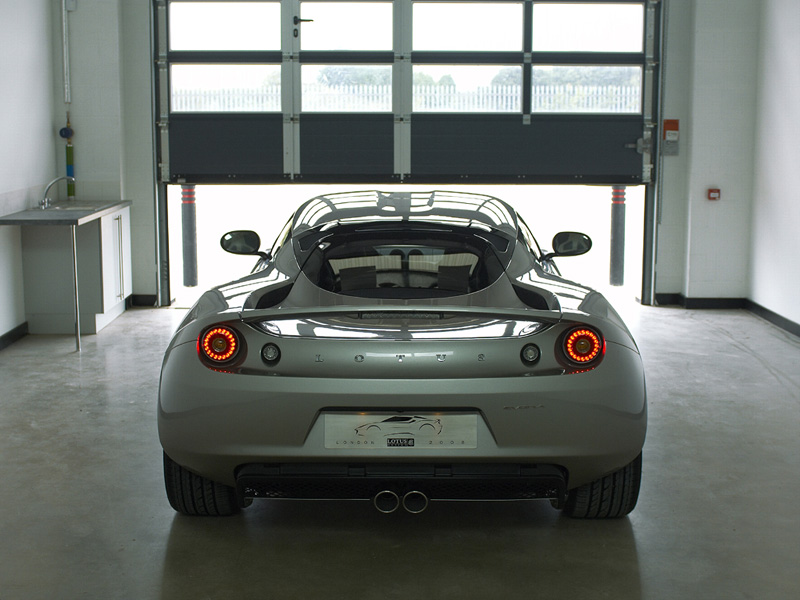 Lotus Evora Desktop Wallpaper