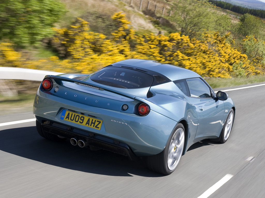 Lotus Evora Desktop Wallpaper