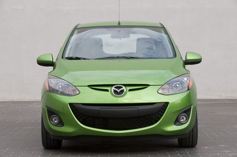 2011 Mazda Mazda2 Picture