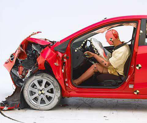 2011 Mazda Mazda2 IIHS Frontal Impact Crash Test Picture