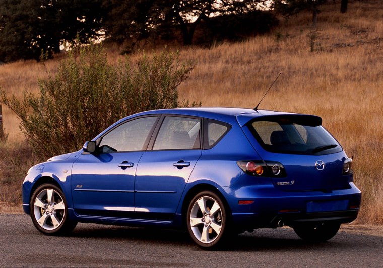 2004 Mazda 3s Hatchback Picture