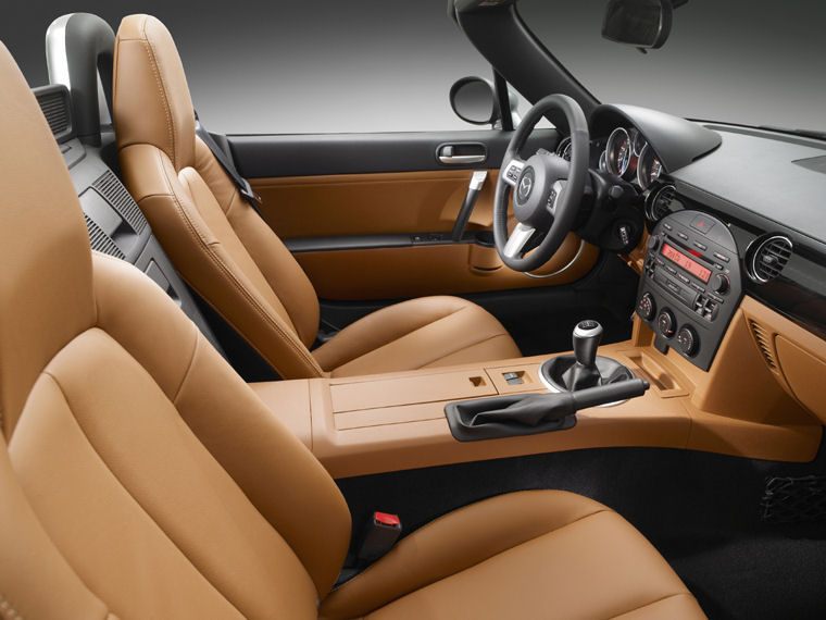 2006 Mazda MX5 Miata Front Seats Picture