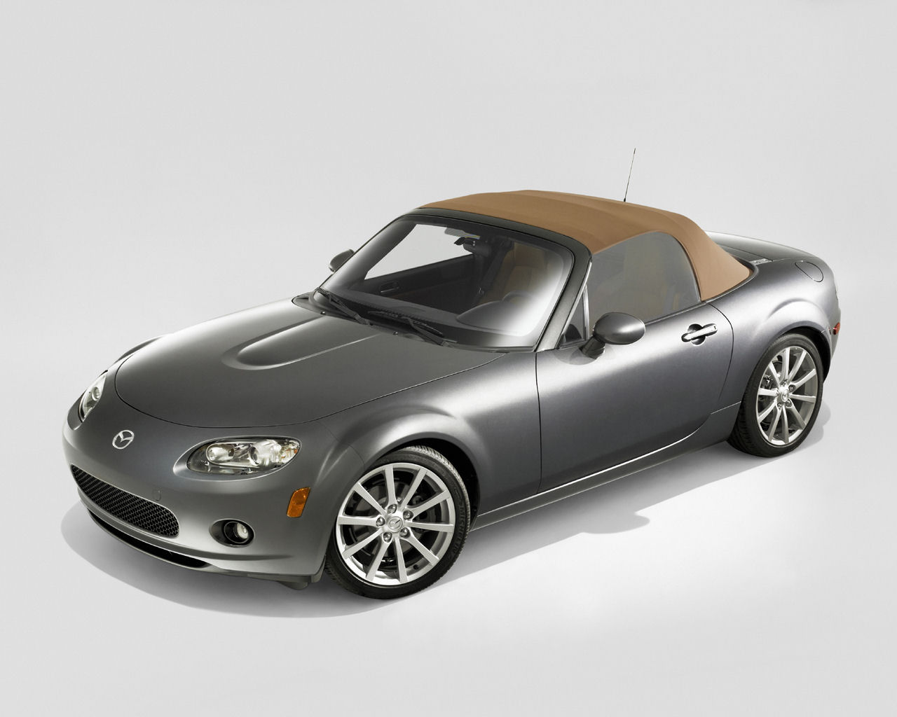 Mazda MX5 Desktop Wallpaper