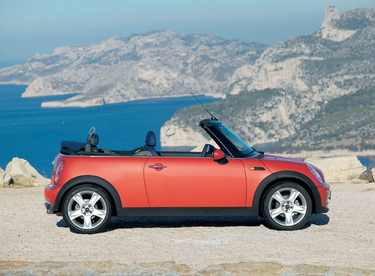 2005 Mini Cooper Convertible Picture