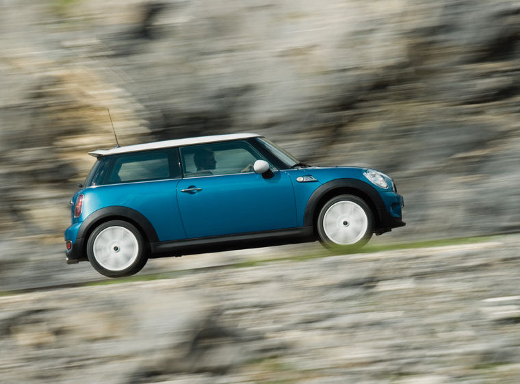 2008 Mini Cooper S Picture