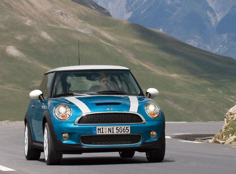 2008 Mini Cooper S Picture