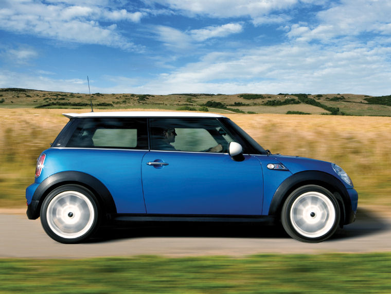 2008 Mini Cooper S Picture