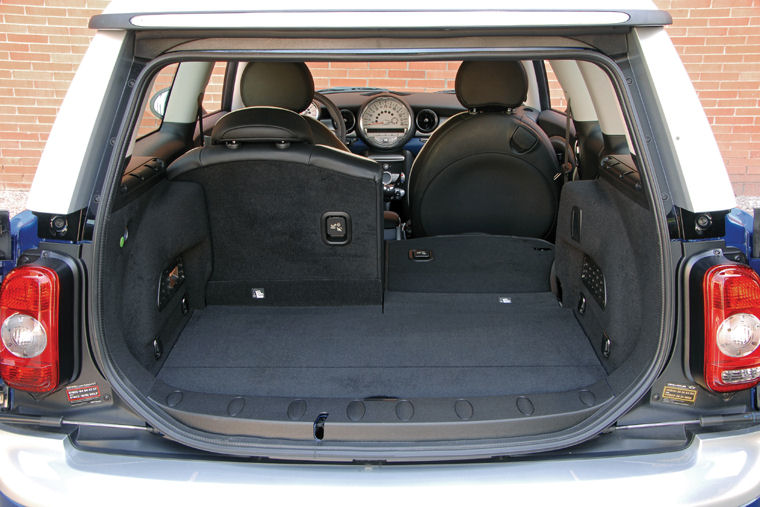 2008 Mini Cooper Clubman Trunk Picture Pic Image