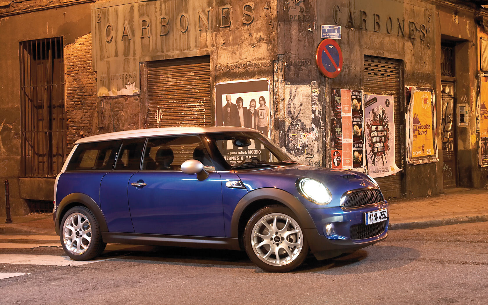 Mini Cooper Desktop Wallpaper