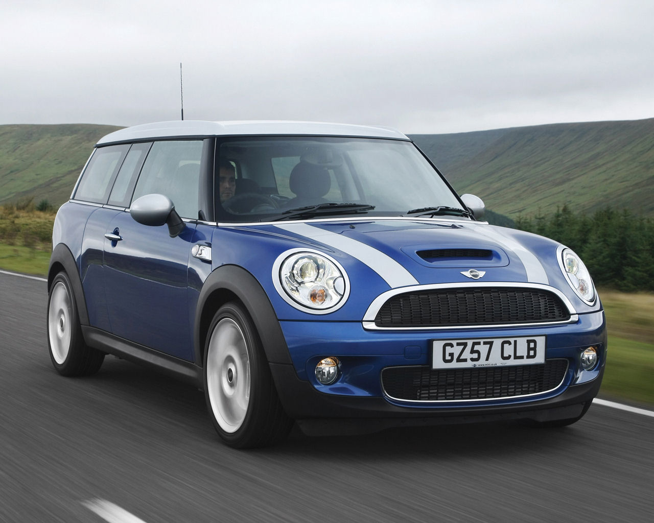 Mini Cooper Desktop Wallpaper