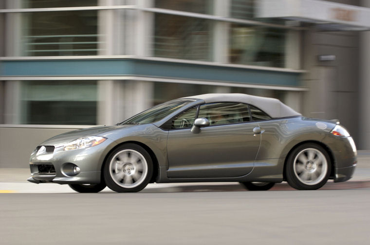 2008 Mitsubishi Eclipse Spyder GT Picture