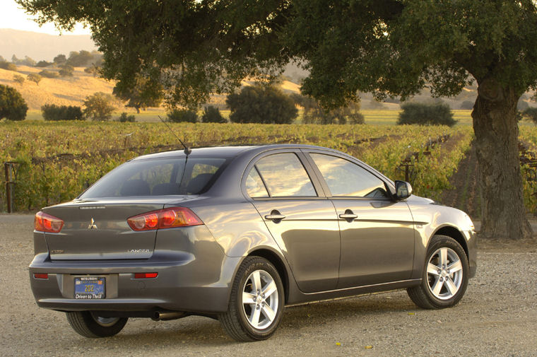 2009 Mitsubishi Lancer ES Picture