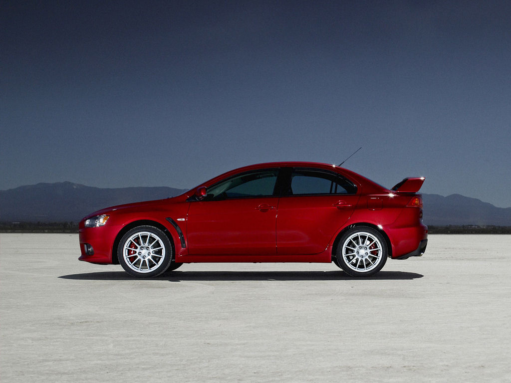 Mitsubishi Lancer Desktop Wallpaper