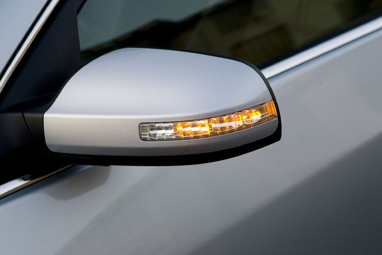 2008 Nissan Altima 3.5 SL Door Mirror Picture