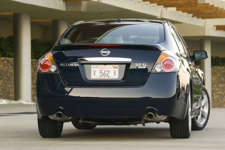 2008 Nissan Altima 3.5 SL Picture