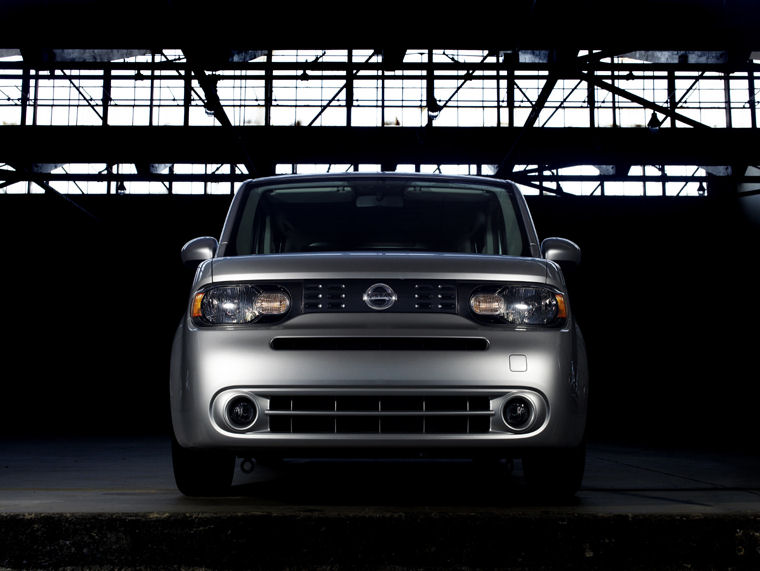 2010 Nissan Cube Picture