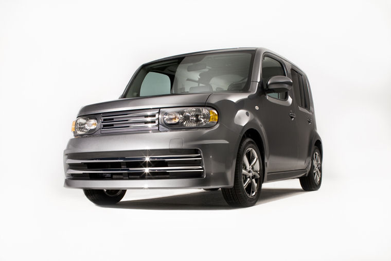 2010 Nissan Cube Picture