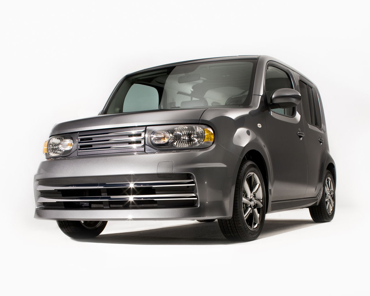 Nissan Cube Desktop Wallpaper