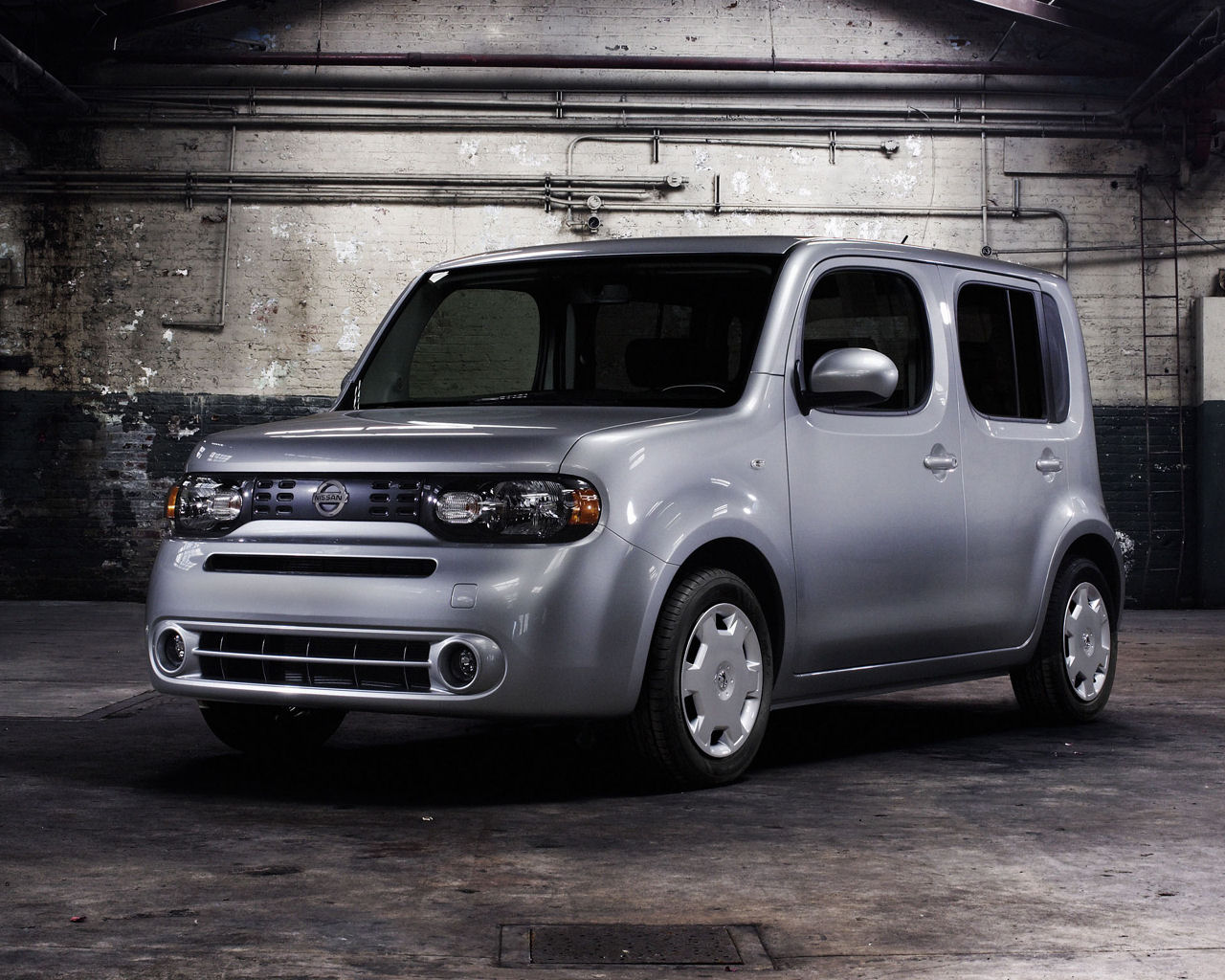 Nissan Cube Desktop Wallpaper