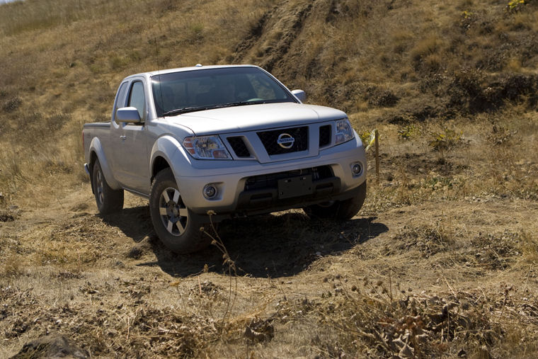 2009 Nissan Frontier King Cab PRO-4X Picture