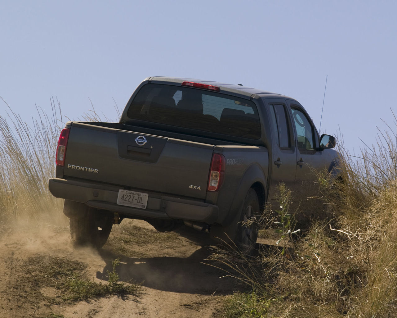 Nissan Frontier Desktop Wallpaper