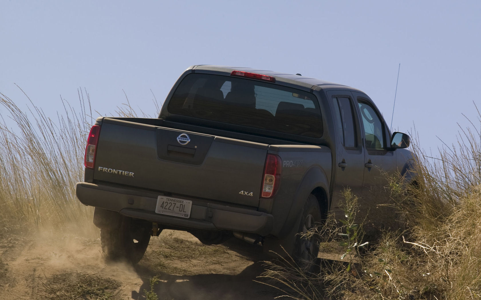 Nissan Frontier Desktop Wallpaper