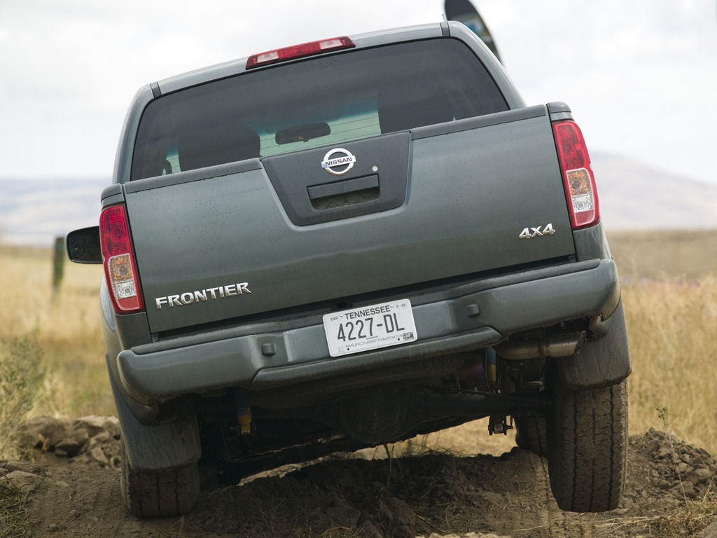 Nissan Frontier Desktop Wallpaper