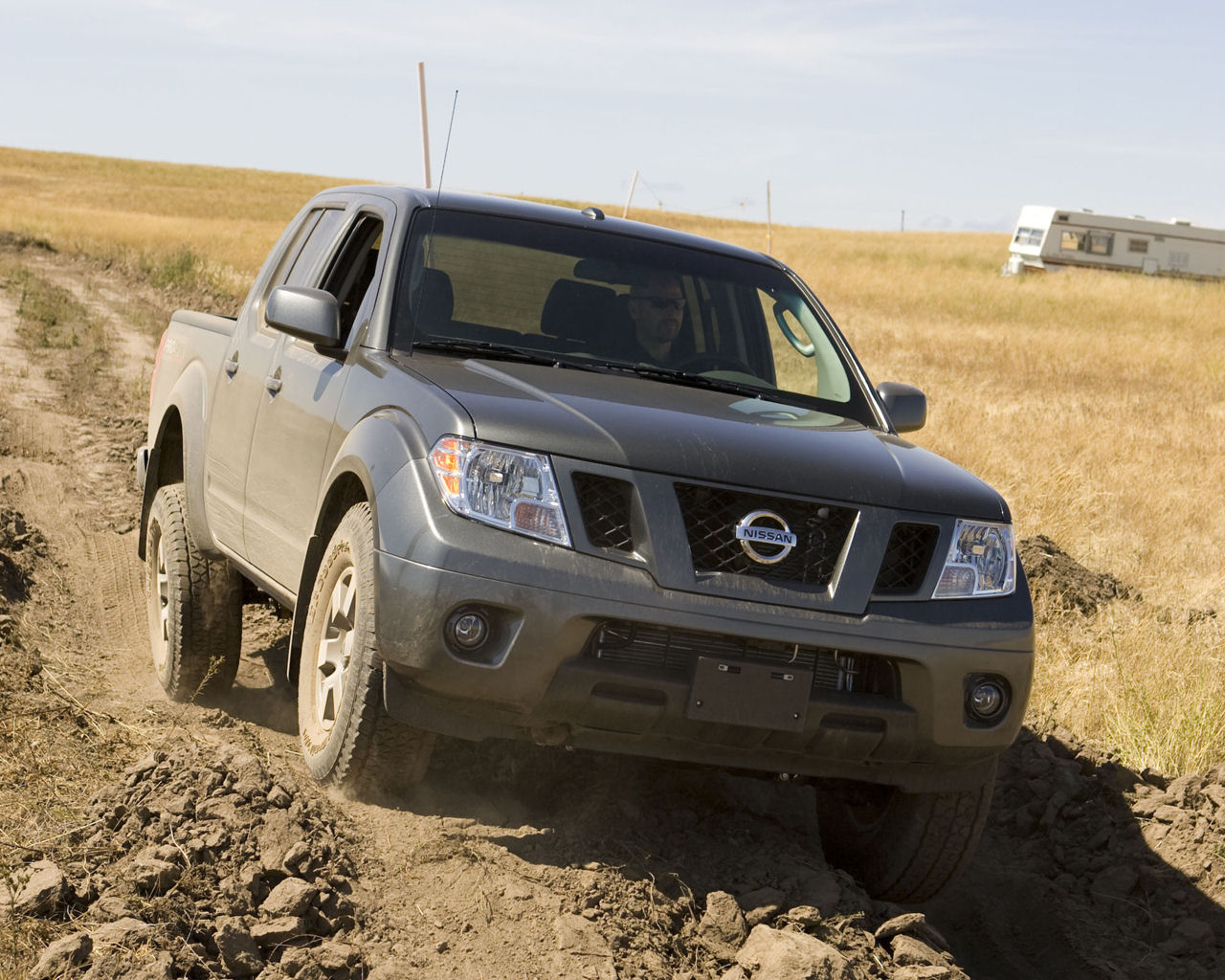 Nissan Frontier Desktop Wallpaper