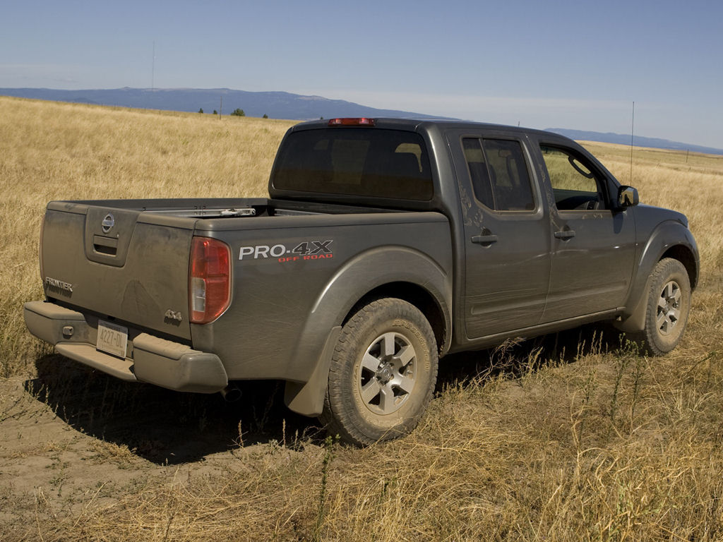 Nissan Frontier Desktop Wallpaper