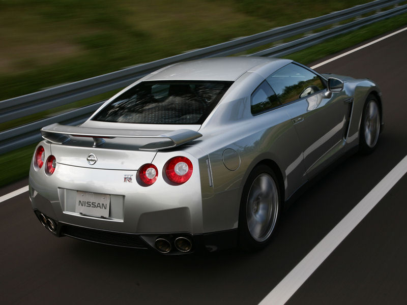 Nissan GT-R Desktop Wallpaper