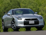 Nissan GT-R Wallpaper