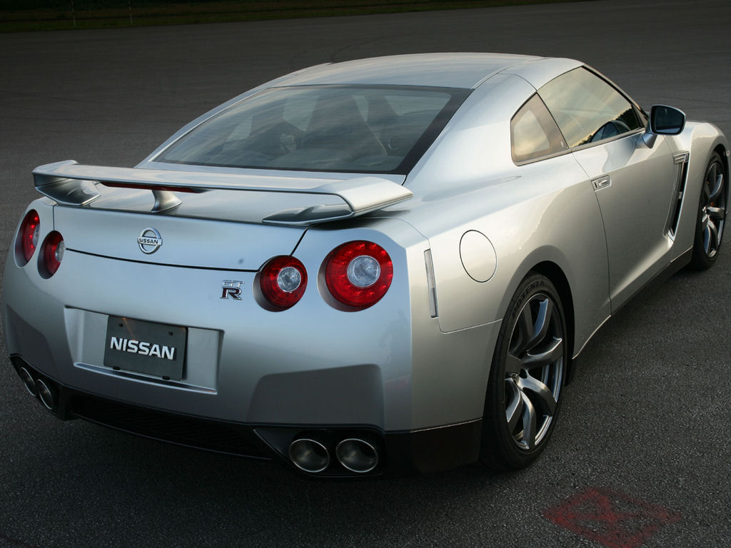 Nissan GT-R Desktop Wallpaper