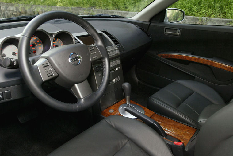 2005 Nissan Maxima Interior Picture