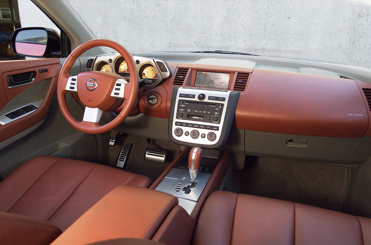 2005 Nissan Murano Cockpit Picture