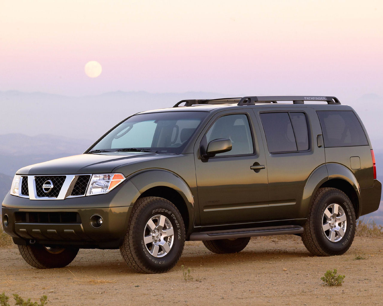 Nissan Pathfinder Desktop Wallpaper