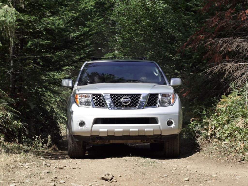 Nissan Pathfinder Desktop Wallpaper