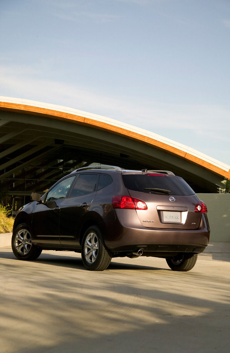 2008 Nissan Rogue Picture