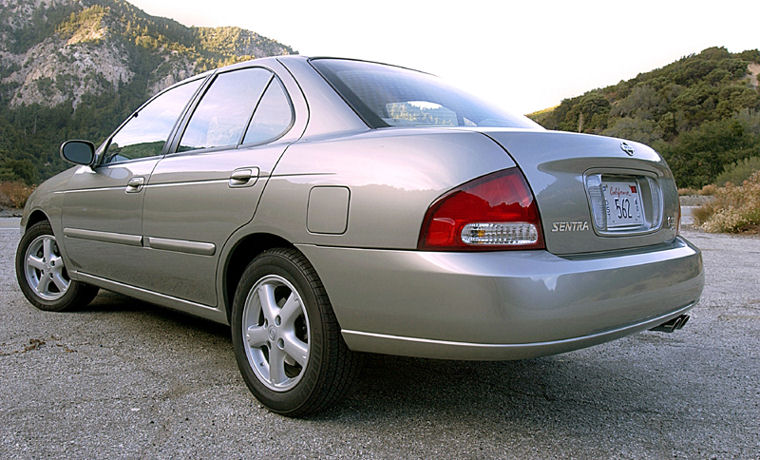 2002 Nissan Sentra Picture