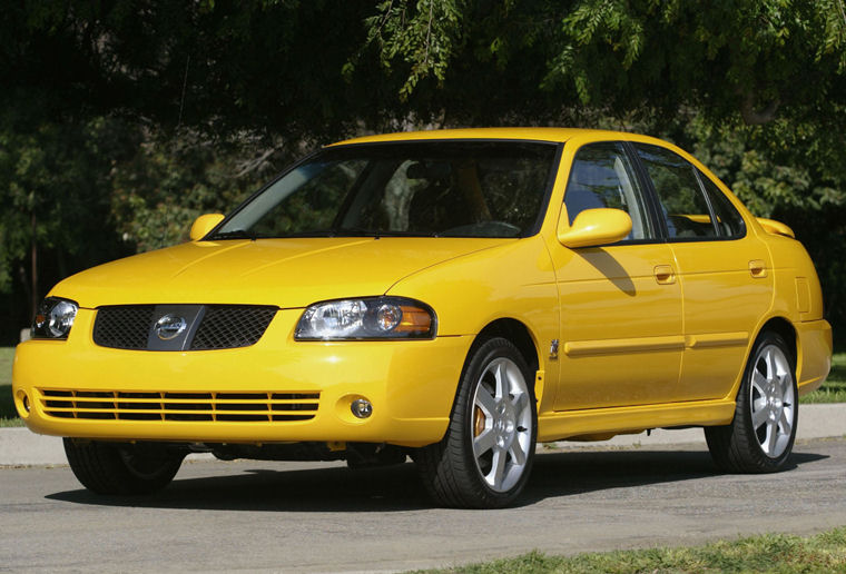 2004 Nissan Sentra SE-R Spec-V Picture