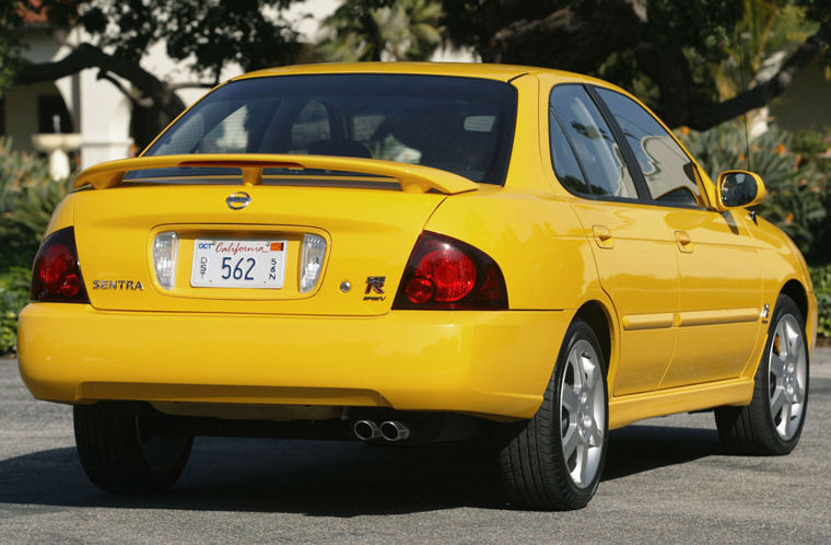 2004 Nissan Sentra SE-R Spec-V Picture