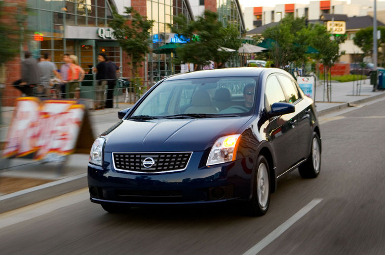 2009 Nissan Sentra 2.0 SL Picture